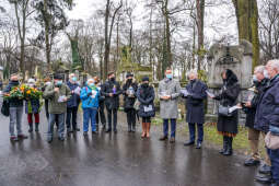 bs_210305_00084.jpg-Ks. Musiał, Piaskowski