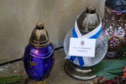 bs_210305_00135.jpg-Ks. Musiał, Piaskowski