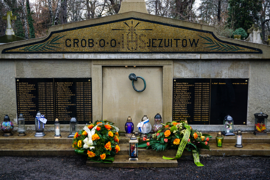 bs_210305_00137.jpg-Ks. Musiał, Piaskowski  Autor: A. Duda / kraków.pl