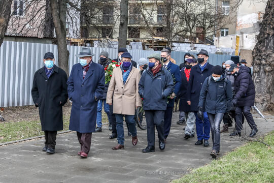 bs_210312_8302.jpg-Marsz, Kwiaty, Majchrowski, Likwidacja Getta