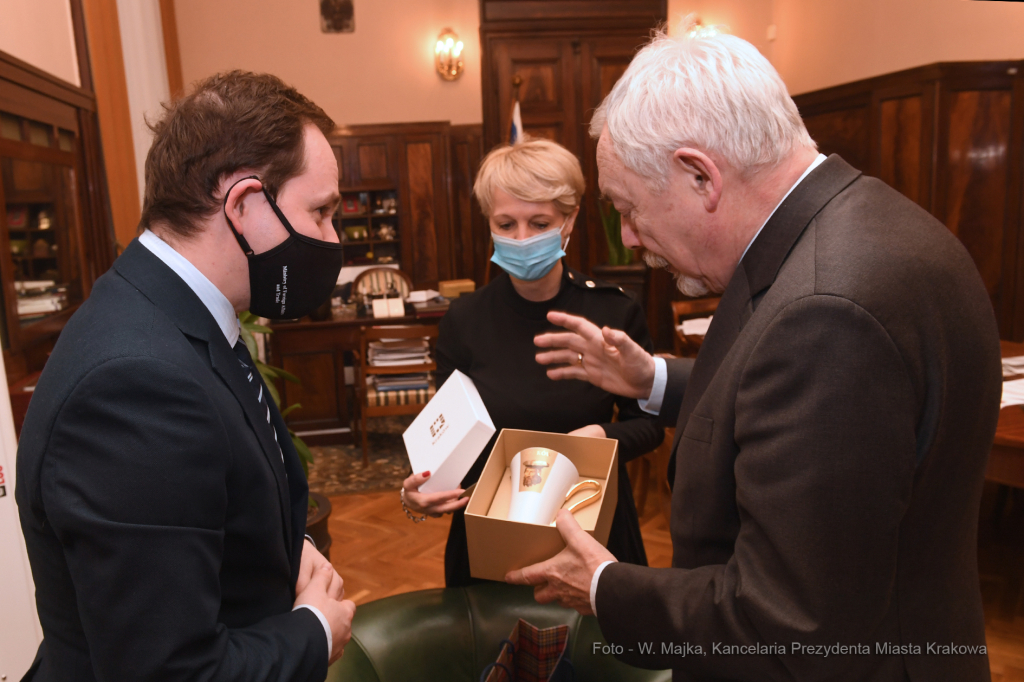 06jpg.jpg-Spotkanie z Konsulem Generalnym Węgier Tiborem Gerencsér  Autor: W. Majka