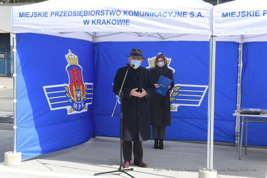 05jpg.jpg-przekazanie autobusów elektrycznych