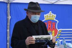 10jpg.jpg-przekazanie autobusów elektrycznych