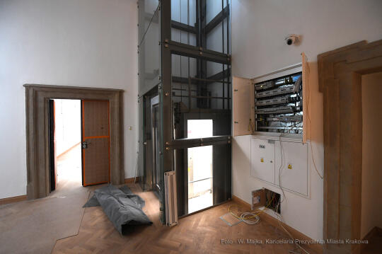 003jpg.jpg-2021_0415 Wizyta gospodarska w Pałacu Krzysztofory oraz w Domu pod Krzyżem