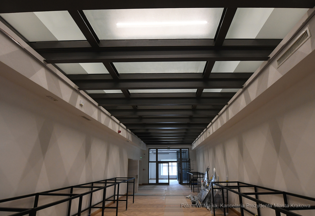 018jpg.jpg-2021_0415 Wizyta gospodarska w Pałacu Krzysztofory oraz w Domu pod Krzyżem  Autor: W. Majka