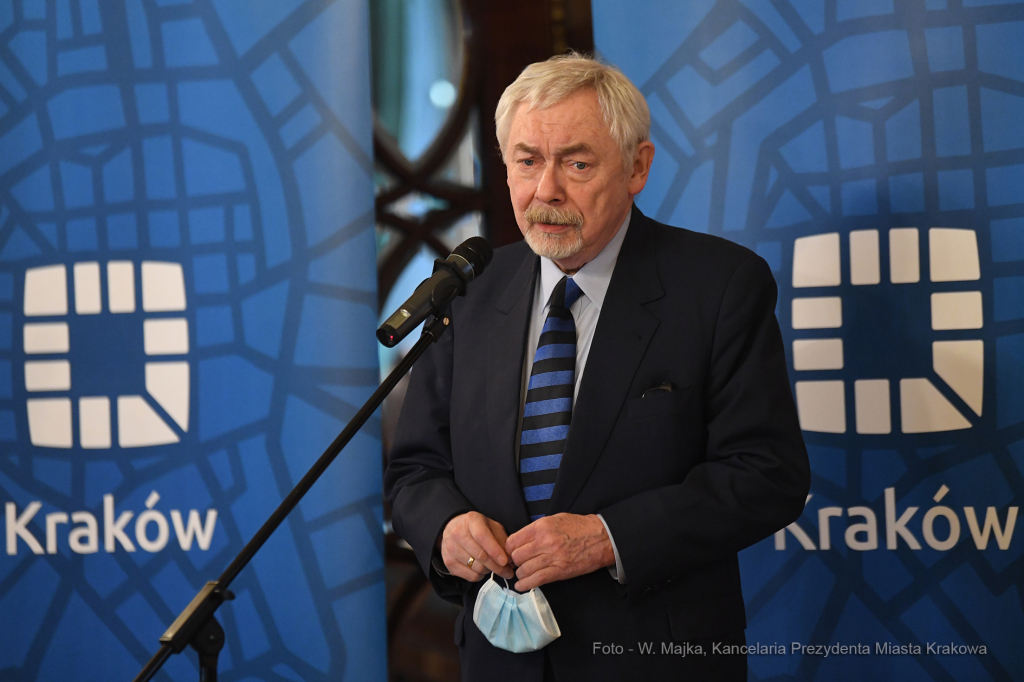 003jpg.jpg-umowa darowizny działek na budowę Krakowskiego Centrum Muzyki  Autor: W. Majka