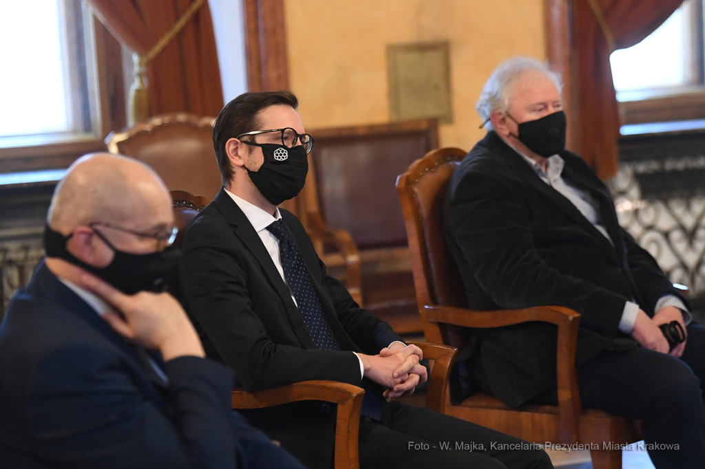 004jpg.jpg-umowa darowizny działek na budowę Krakowskiego Centrum Muzyki  Autor: W. Majka