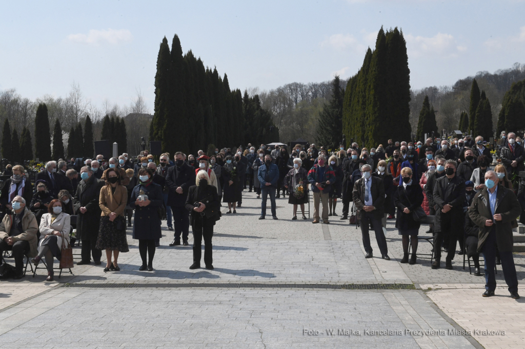 005jpg.jpg-Pogrzeb Stanisłąwa Dziedzica  Autor: W. Majka