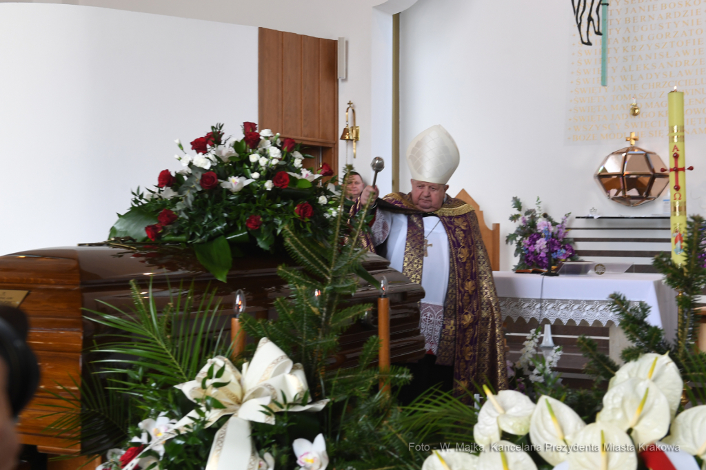 019jpg.jpg-Pogrzeb Stanisłąwa Dziedzica  Autor: W. Majka