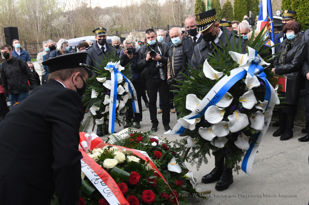 027jpg.jpg-Pogrzeb Stanisłąwa Dziedzica  Autor: W. Majka