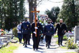 bs_210427_1177.jpg-Pogrzeb, Grażyna Leja, Majchrowski