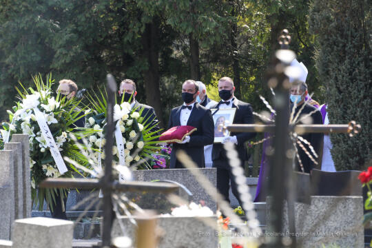 bs_210427_1182.jpg-Pogrzeb, Grażyna Leja, Majchrowski