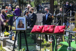 bs_210427_1193.jpg-Pogrzeb, Grażyna Leja, Majchrowski