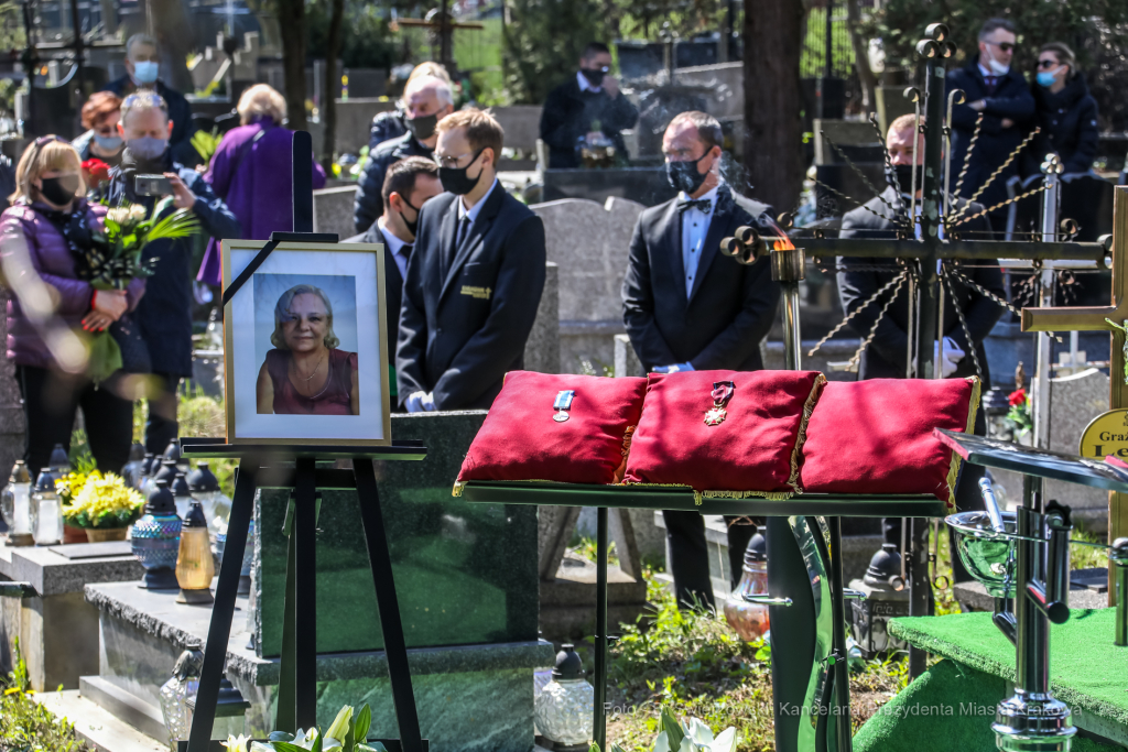bs_210427_1193.jpg-Pogrzeb, Grażyna Leja, Majchrowski  Autor: B. Świerzowski