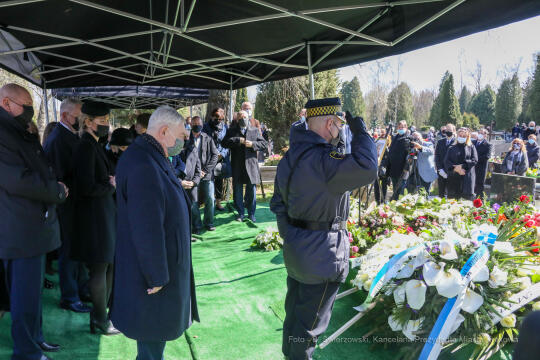 bs_210427_1376.jpg-Pogrzeb, Grażyna Leja, Majchrowski