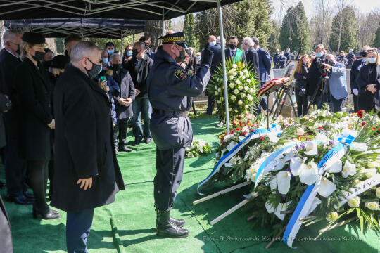 bs_210427_1383.jpg-Pogrzeb, Grażyna Leja, Majchrowski