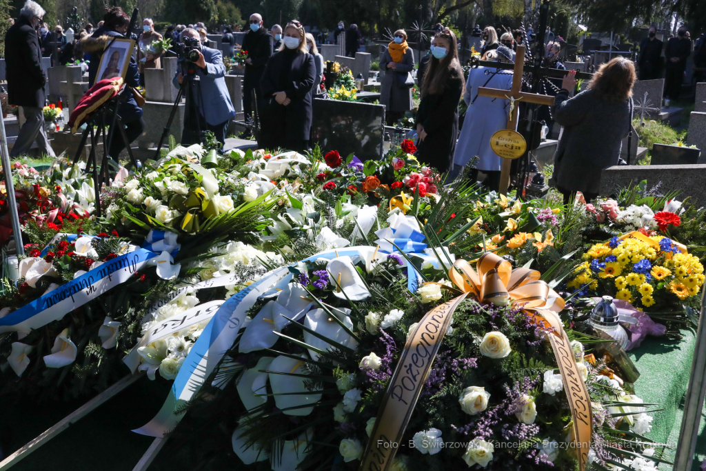 bs_210427_1386.jpg-Pogrzeb, Grażyna Leja, Majchrowski  Autor: B. Świerzowski