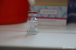 4.jpg-Punkt szczepień w Miejskim Centrum Opieki przy ul. Wielickiej