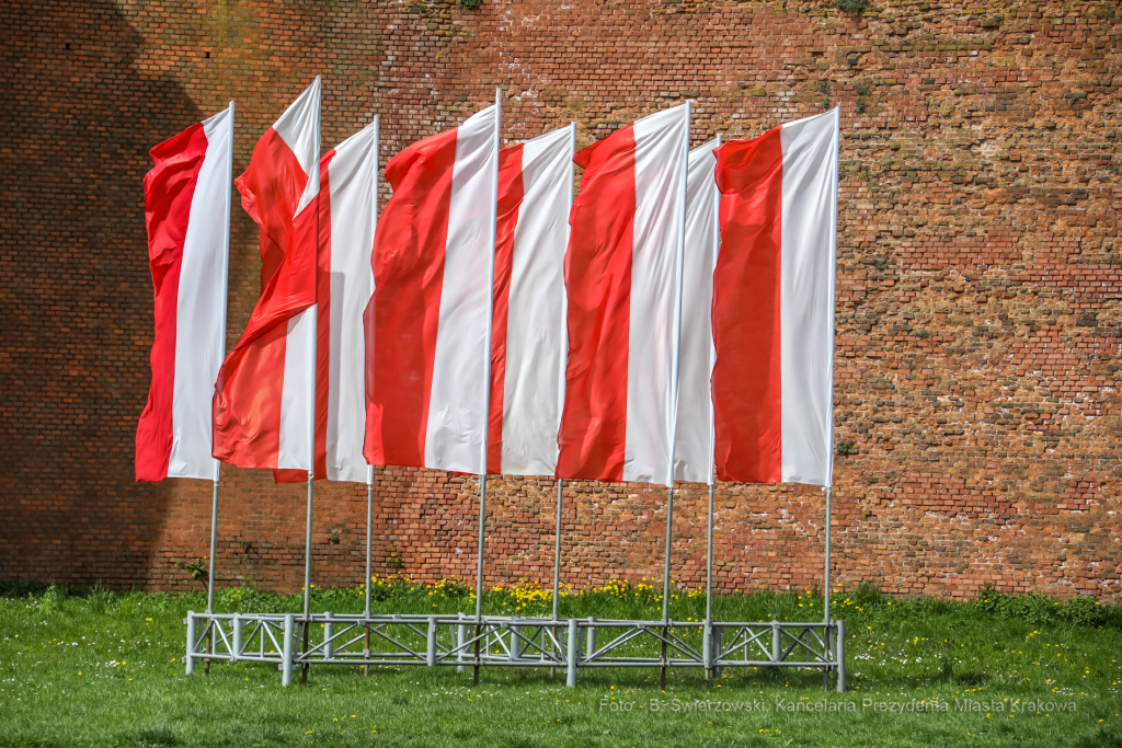 bs_210503_1975.jpg-3 maja  Autor: B. Świerzowski