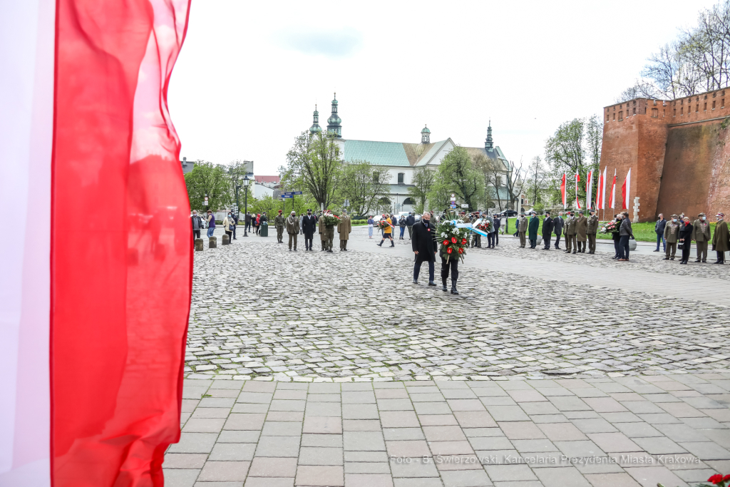 bs_210503_2037.jpg-3 maja  Autor: B. Świerzowski