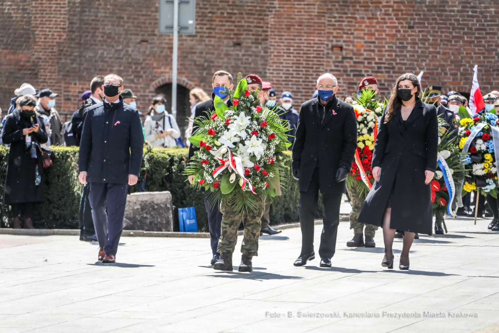 bs_210503_2131.jpg-3 maja  Autor: B. Świerzowski