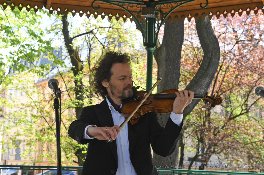 005jpg.jpg-Skwer Zbigniewa Wodeckiego  Autor: W. Majka