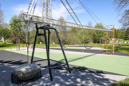 bs_210510_2741.jpg-Ogród Doświadczeń, Piotr Gój, Majchrowski