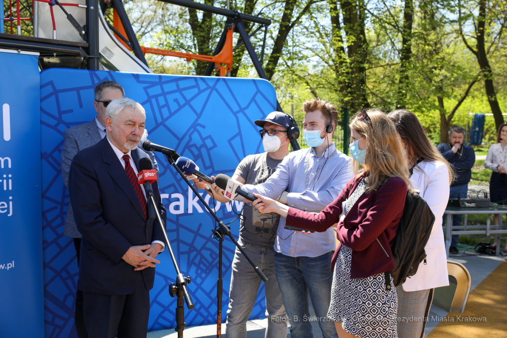 bs_210510_2915.jpg-Ogród Doświadczeń, Piotr Gój, Majchrowski  Autor: B. Świerzowski