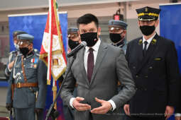 008jpg.jpg-Piłsudski patronem dworca Kraków