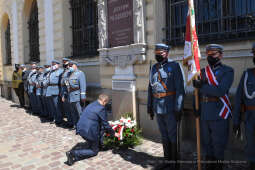 014jpg.jpg-Piłsudski patronem dworca Kraków