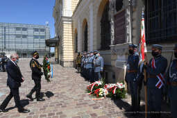 017jpg.jpg-Piłsudski patronem dworca Kraków