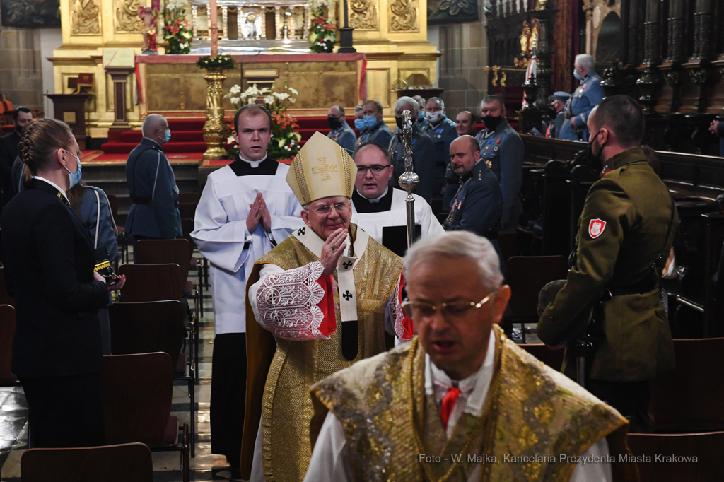 007jpg.jpg-msza święta w intencji pracowników Polskich Kolei Państwowych  Autor: W. Majka