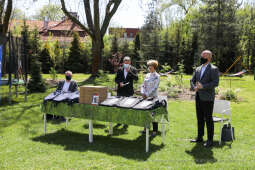 bs_210511_2967.jpg-Hoover Table,Parkowa,Sabatowicz