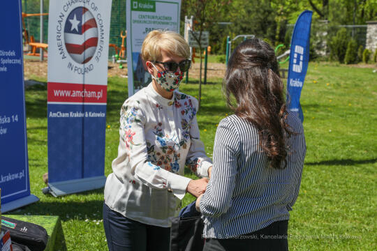 bs_210511_3013.jpg-Hoover Table,Parkowa,Sabatowicz