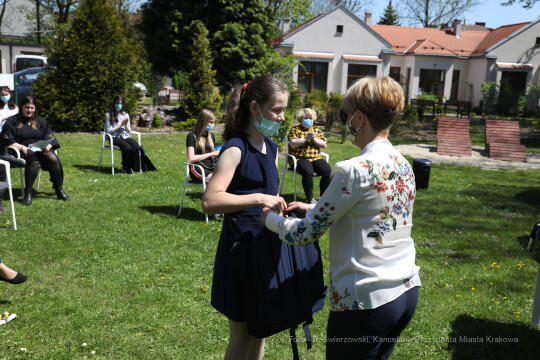 bs_210511_3025.jpg-Hoover Table,Parkowa,Sabatowicz