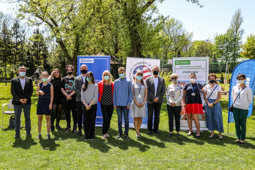 bs_210511_3079.jpg-Hoover Table,Parkowa,Sabatowicz  Autor: B. Świerzowski