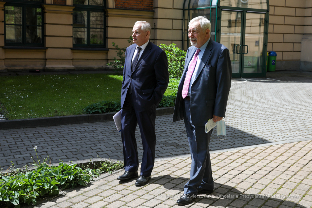 bs_210515_3420.jpg-Kongres, Muzyk, Majchrowski, UEK  Autor: B. Świerzowski