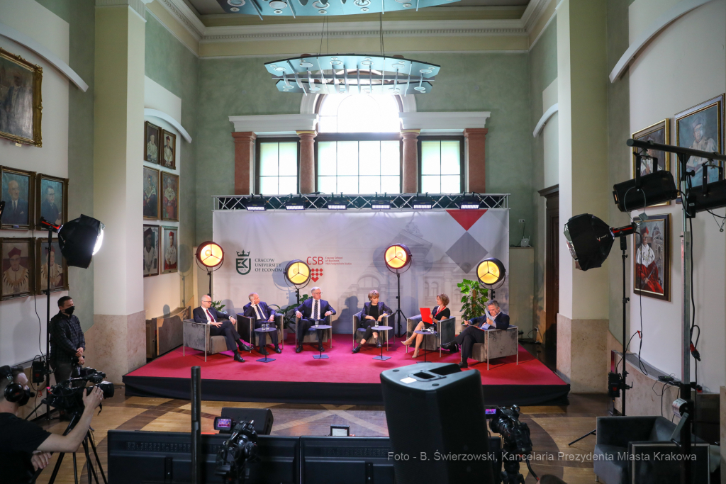 bs_210515_3455.jpg-Kongres, Muzyk, Majchrowski, UEK  Autor: B. Świerzowski