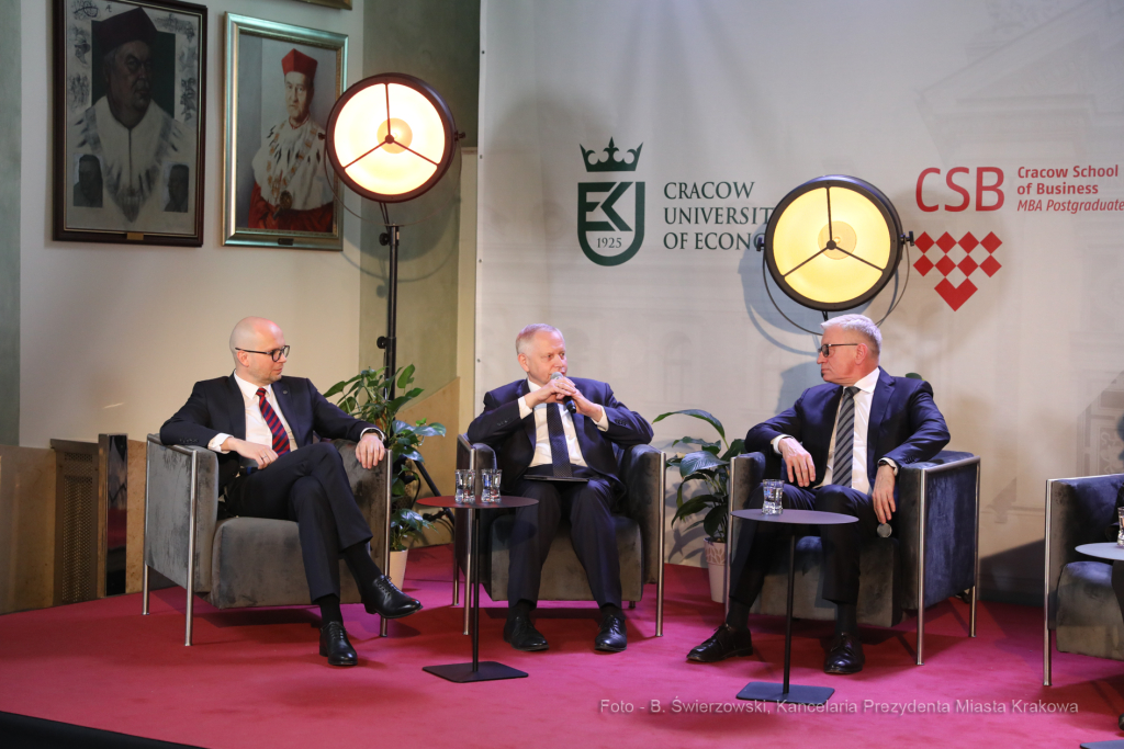 bs_210515_3495.jpg-Kongres, Muzyk, Majchrowski, UEK  Autor: B. Świerzowski