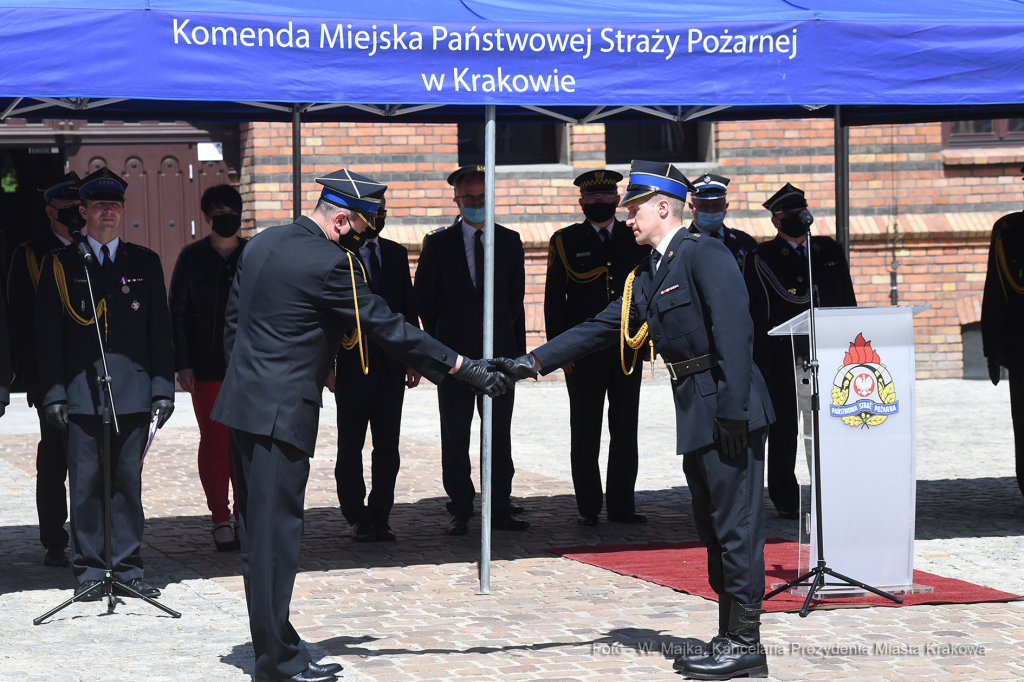 010jpg.jpg-Obchody Dnia Strażaka  Autor: W. Majka