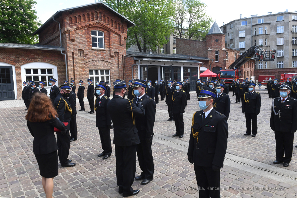 032jpg.jpg-Obchody Dnia Strażaka  Autor: W. Majka