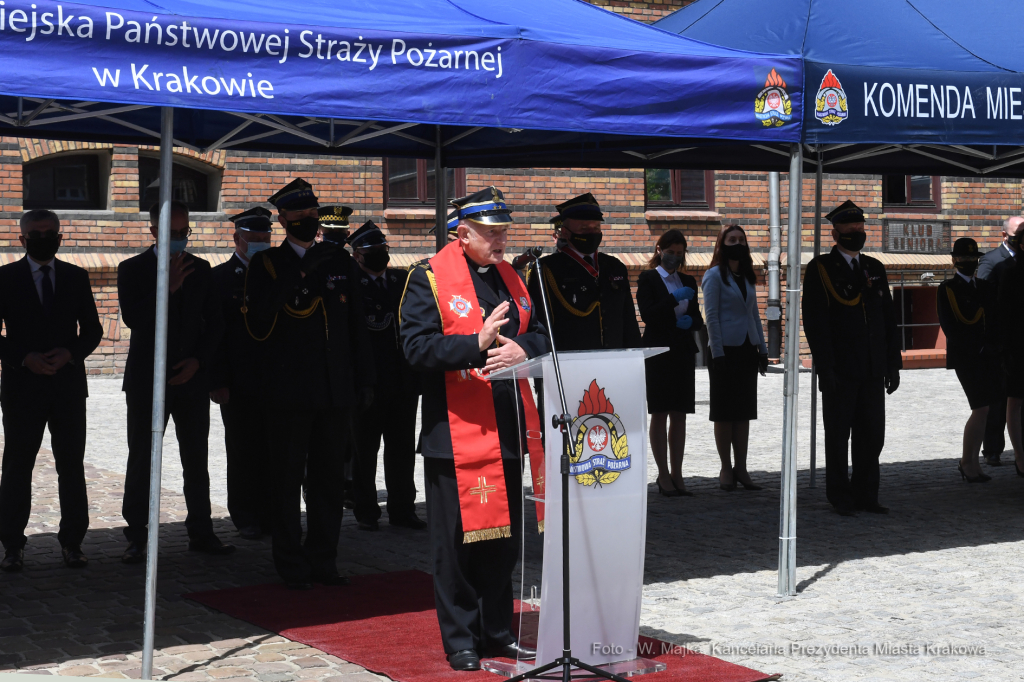 053jpg.jpg-Obchody Dnia Strażaka  Autor: W. Majka