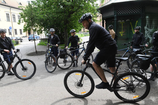 001jpg.jpg-roweru dla Policji