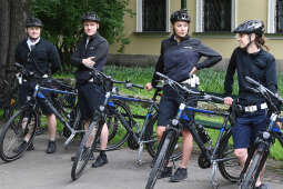 002jpg.jpg-roweru dla Policji