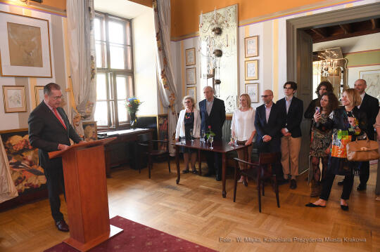 014jpg.jpg-odznaczenie dla konsula Brazylii