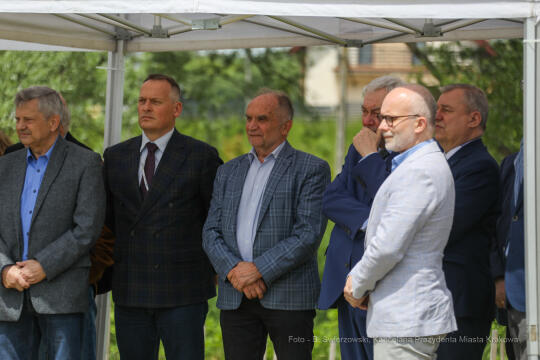 bs_210527_4805.jpg-KHK, Dęby, Majchrowski, Trzmiel