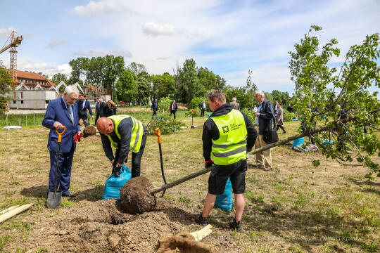 bs_210527_4915.jpg-KHK, Dęby, Majchrowski, Trzmiel