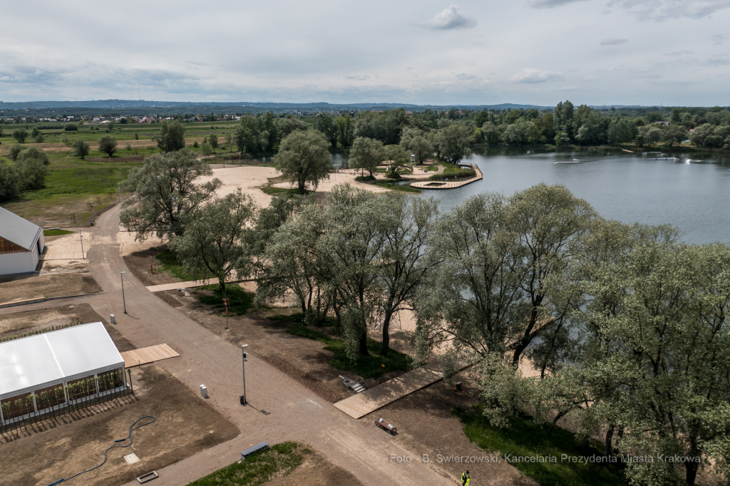 bs_210527_0101.jpg-Przylasek Rusiecki, Majchrowski, Wizyta  Autor: B. Świerzowski