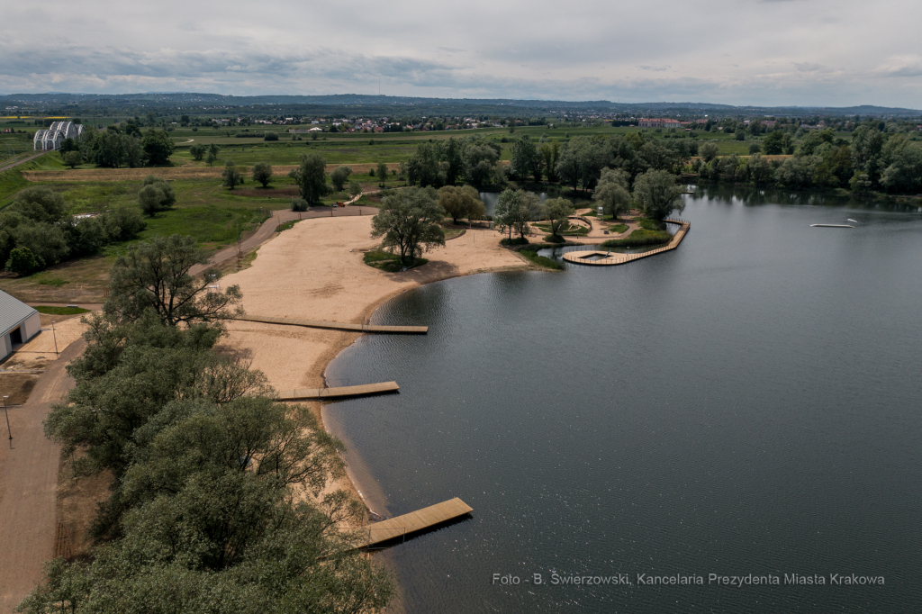 bs_210527_0110.jpg-Przylasek Rusiecki, Majchrowski, Wizyta  Autor: B. Świerzowski