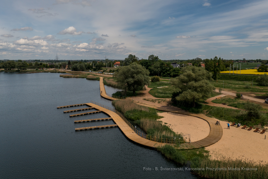 bs_210527_0116.jpg-Przylasek Rusiecki, Majchrowski, Wizyta  Autor: B. Świerzowski